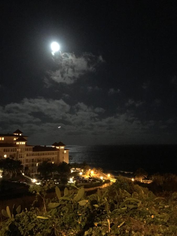 Appartement Oceanview Penthouse à Caniço Extérieur photo